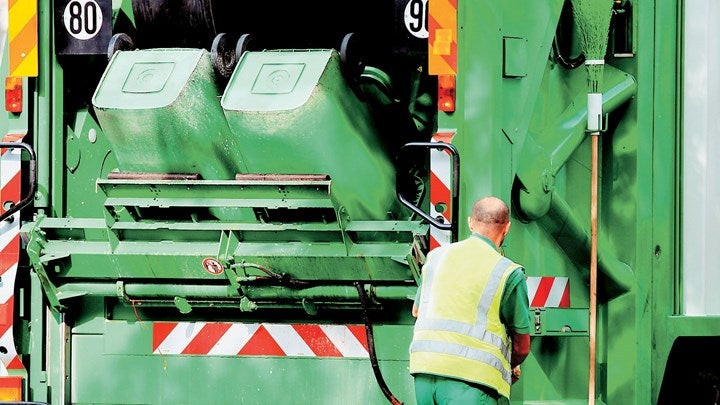 Νέος αιφνίδιος θάνατος συμβασιούχου καθαριότητας εν ώρα εργασίας στου Ζωγράφου